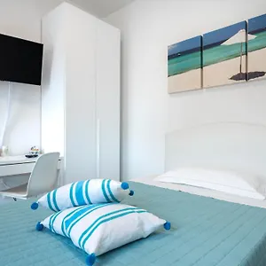 Zuara9room Bed and breakfast